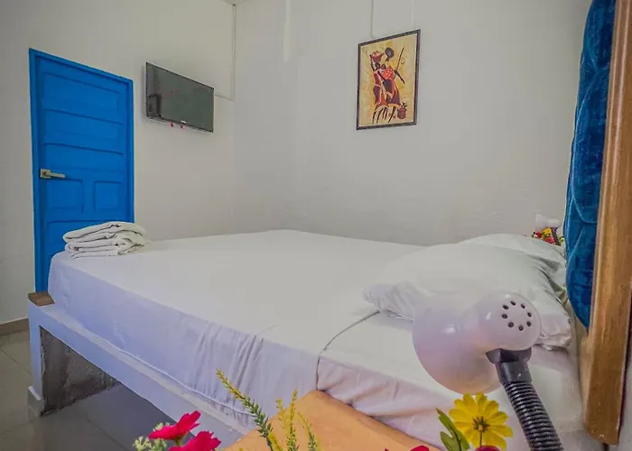 The Blue House Hostel Santa Marta